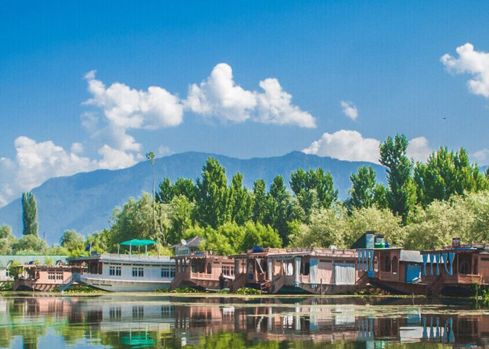 Essence of Kashmir Tour