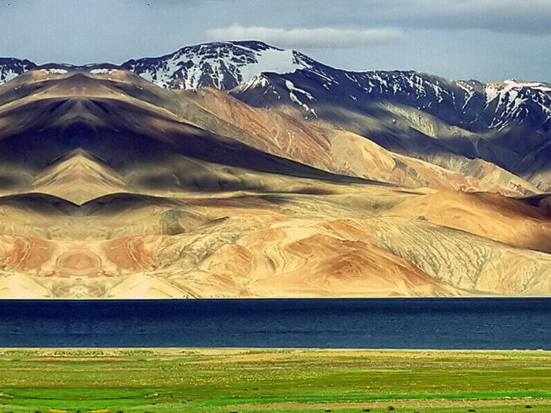 Amazing Ladakh Tour with Pangong Tour